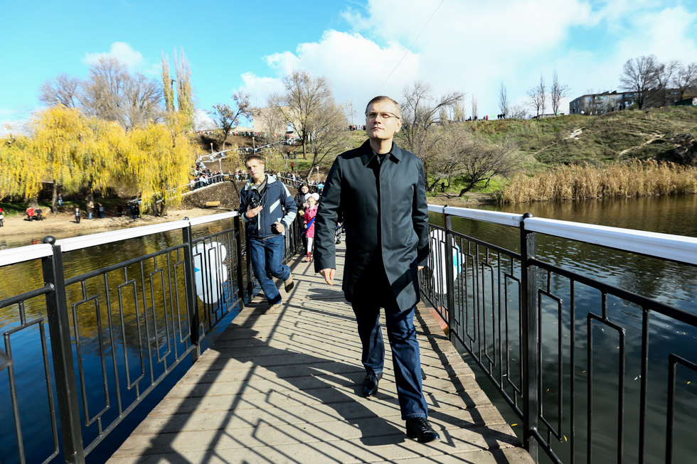 В рамках програми Олександра Вілкула «Місто без околиць» в Кривому Розі відкрито міст через р. Інгулець