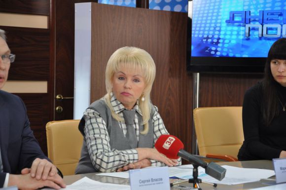 Депутат Днепропетровского областного совета от Оппозиционного блока Мария Пустовая