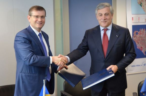 Віце-прем’єр-міністр України Олександр Вілкул та Віце-президент Єврокомісії – Єврокомісар з питань промисловості та підприємництва Антоніо Таяні